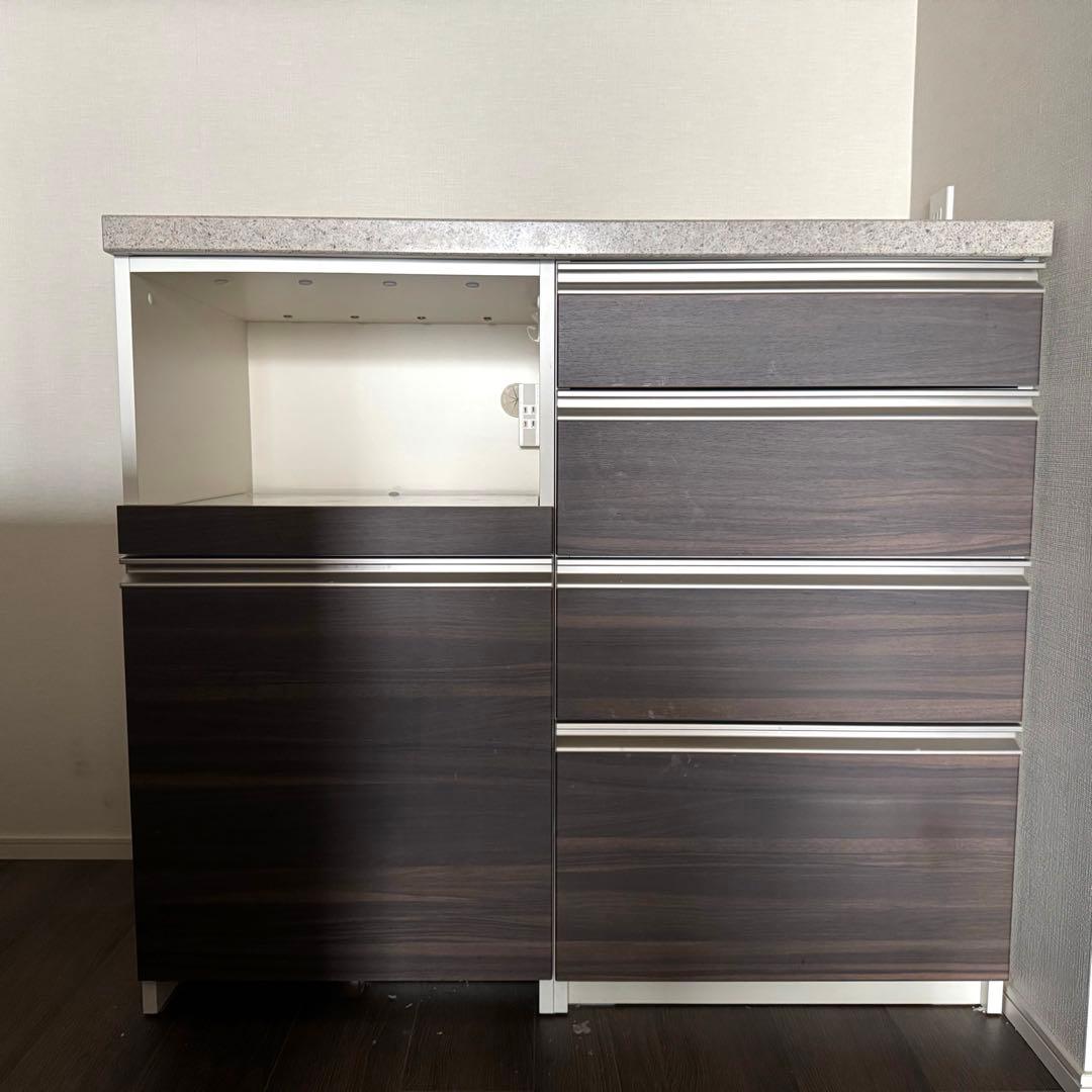 ロビンキッチンボード