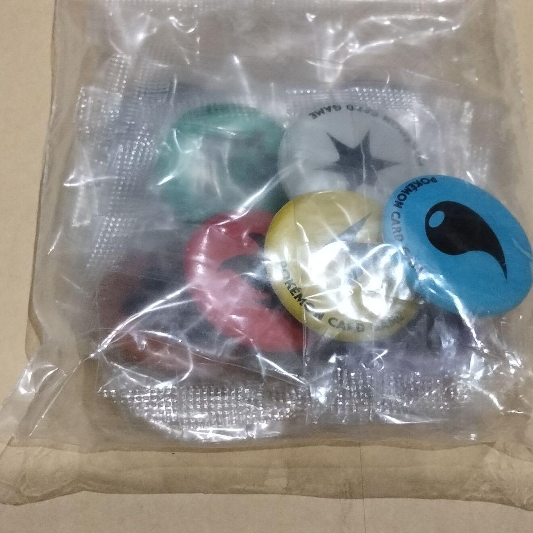 ポケモンカード　エネルギーカード　缶バッジ９枚セット