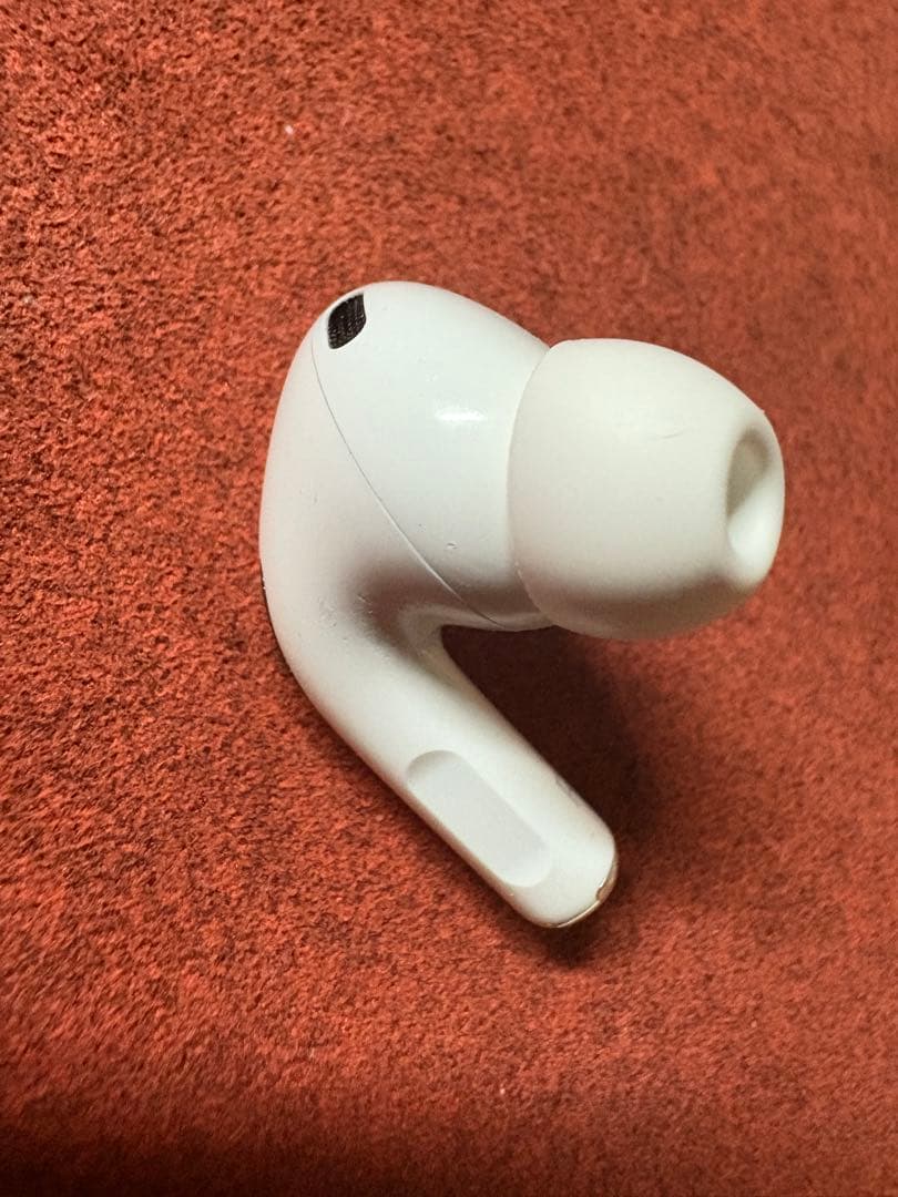 極美品AirPodsPro 第二世代（R）動作確認済み