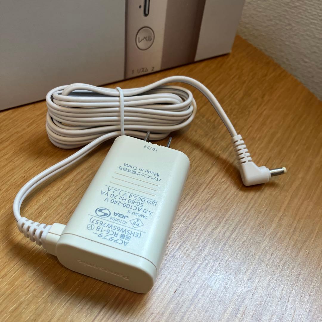 【使用品】パナソニック RF美顔器 EH-SR74-N(1台）