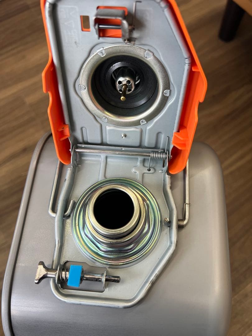 12畳〜17畳 CORONA 石油ファンヒーター 15年製