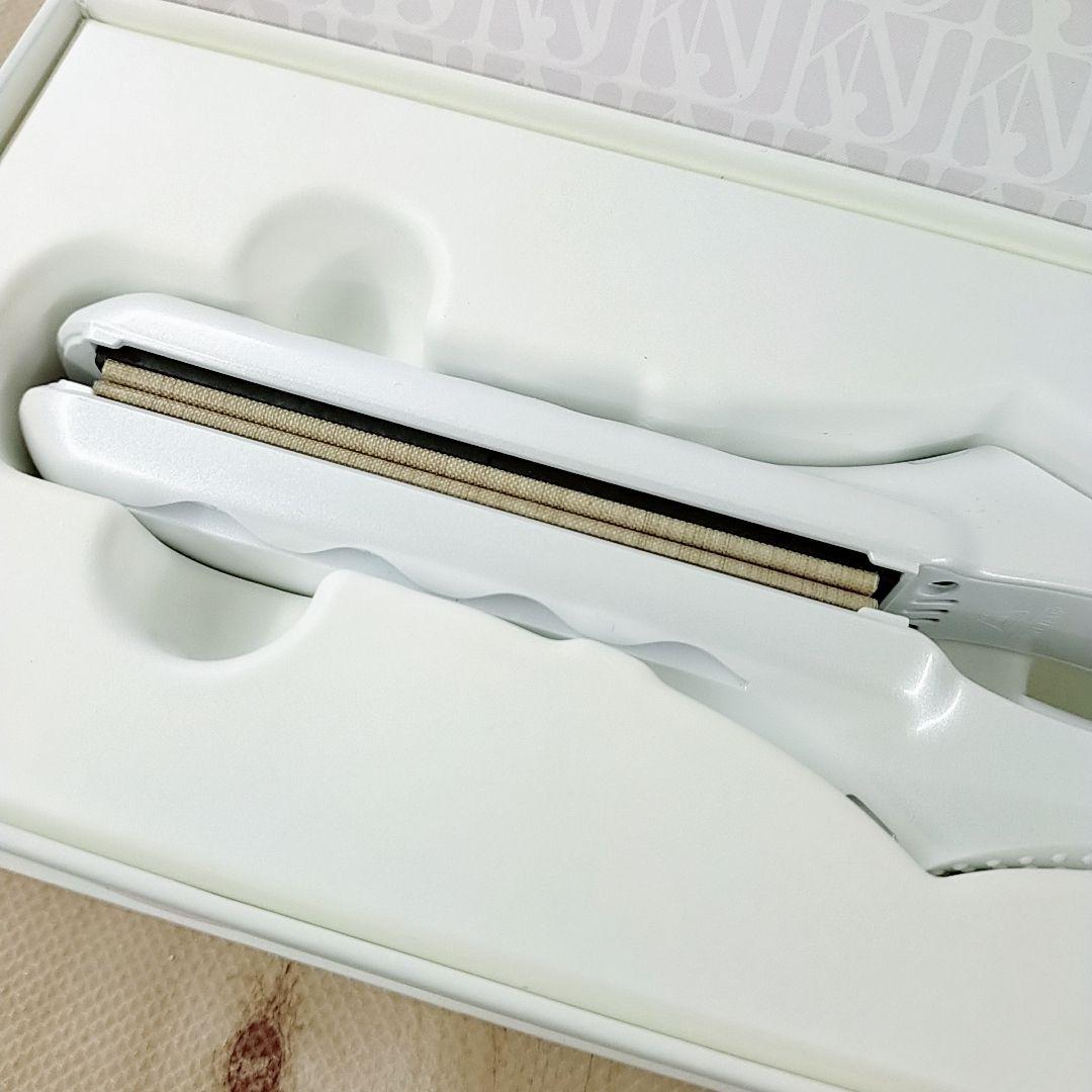 新品未使用○最新モデル KINUJO 絹女 ストレート LM-225