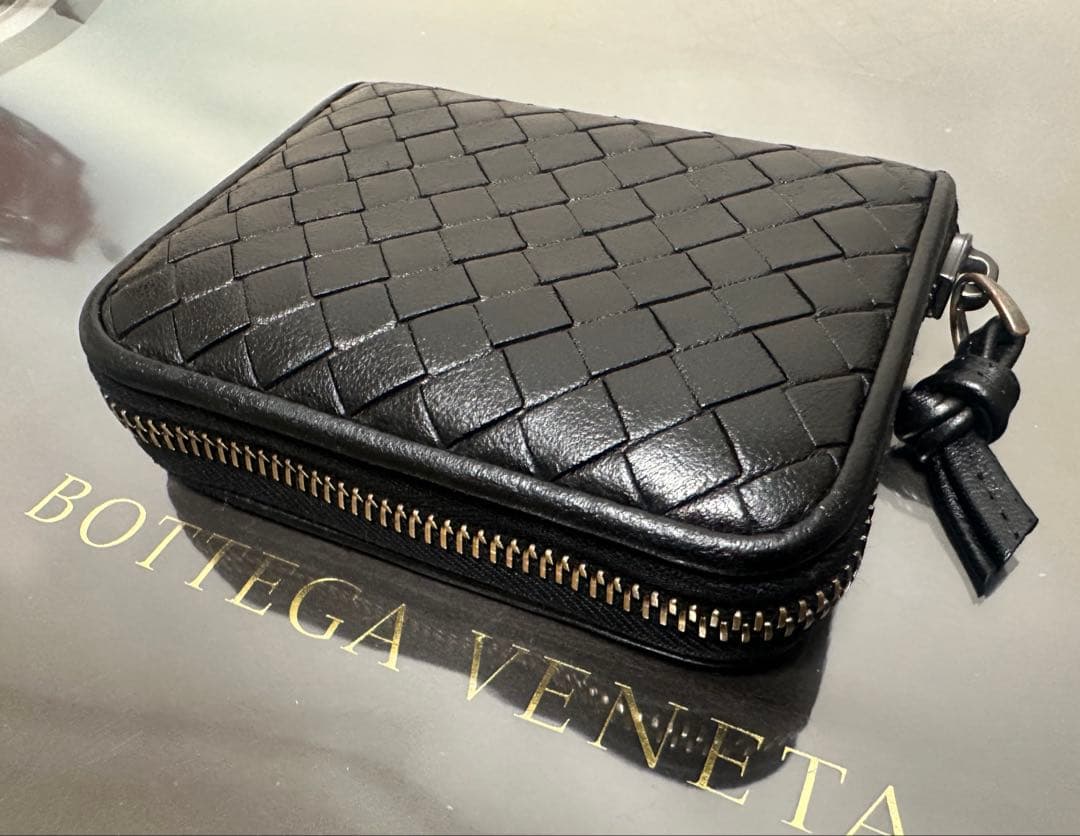 【付属品付】ボッテガヴェネタ イントレチャートケース/ラム/黒1️⃣✨✨