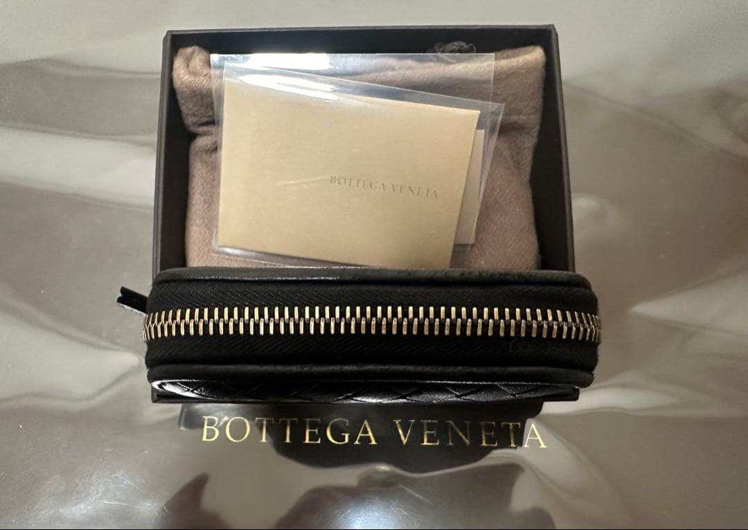 【付属品付】ボッテガヴェネタ イントレチャートケース/ラム/黒1️⃣✨✨