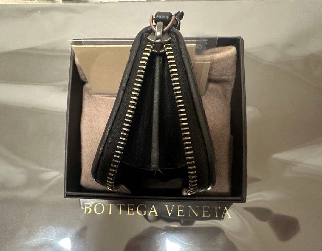 【付属品付】ボッテガヴェネタ イントレチャートケース/ラム/黒1️⃣✨✨