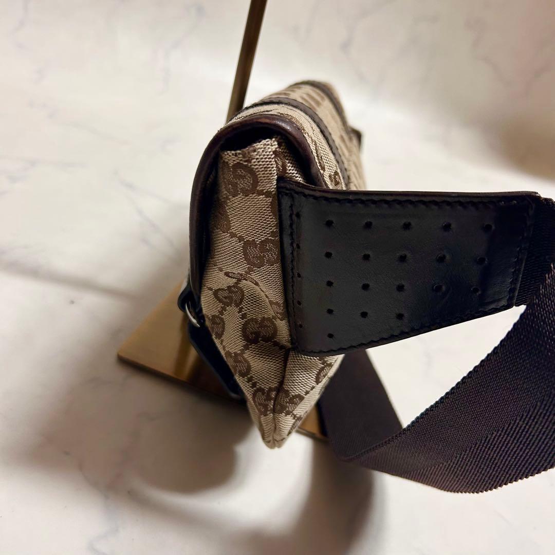 美品✨ GUCCI ボディバッグ 斜め掛け ショルダー GGキャンバス ブラウン