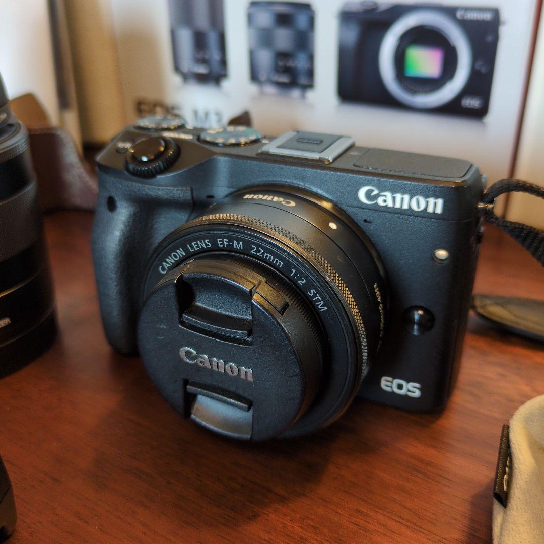 Canon EOS M3 ダブルズーム EVFキット +22mm単焦点レンズ