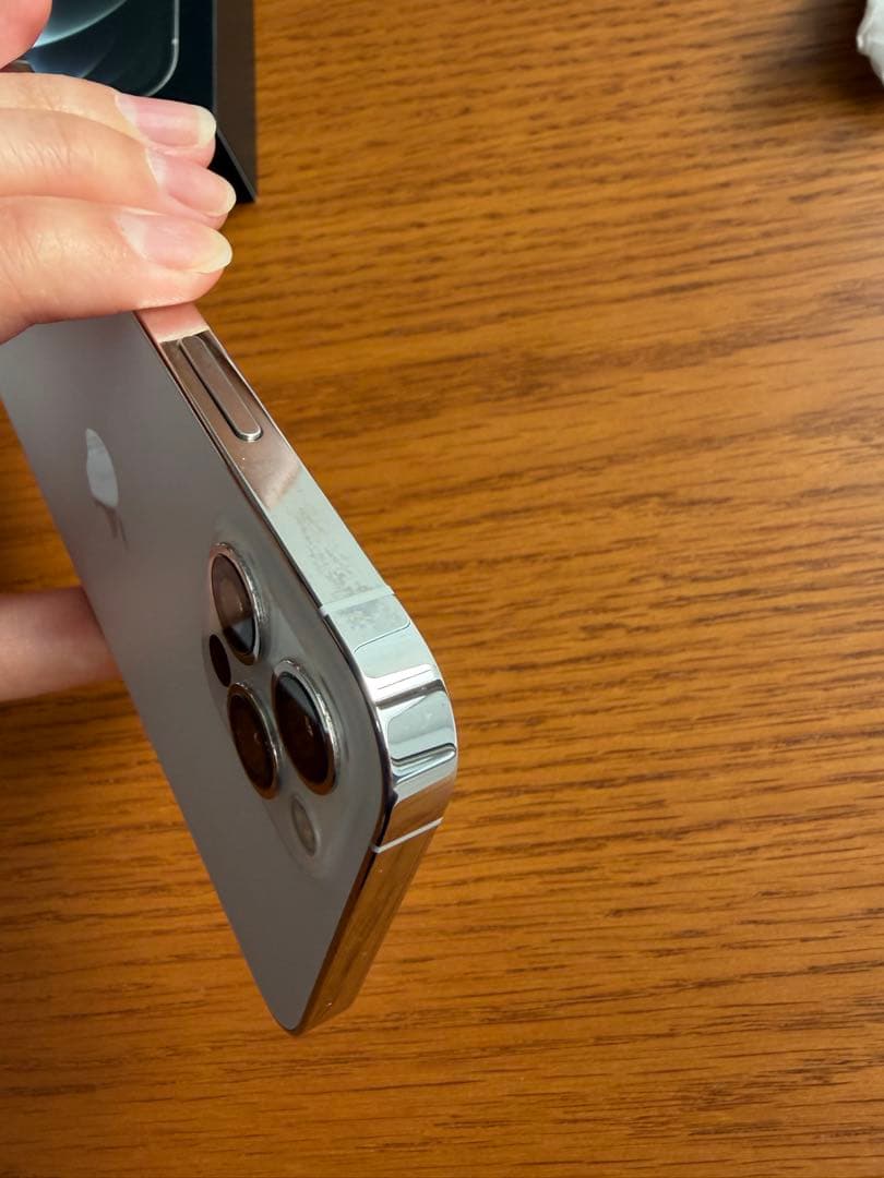 スマートフォン本体 Ace