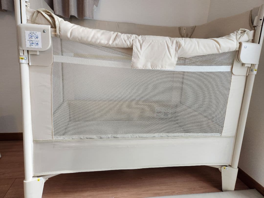 Aprica ココネルエアー ベビーベッド クリーム　ベージュ