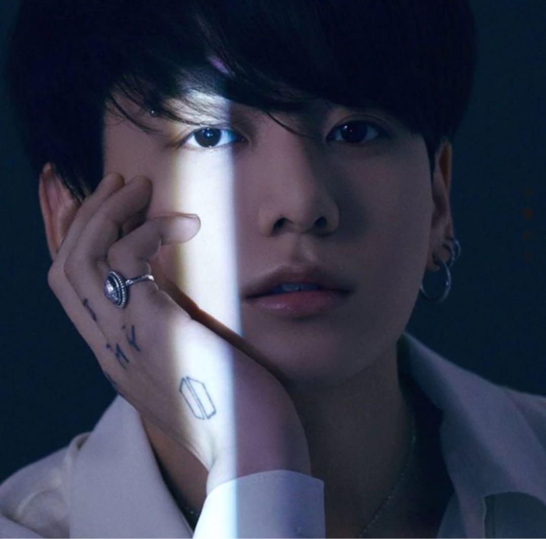BTS JUNGKOOK ( ジョングク ) 着用 ピアス