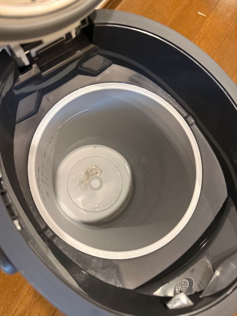 スチーム式加湿器 象印 EE-TA60-BM 2024年製