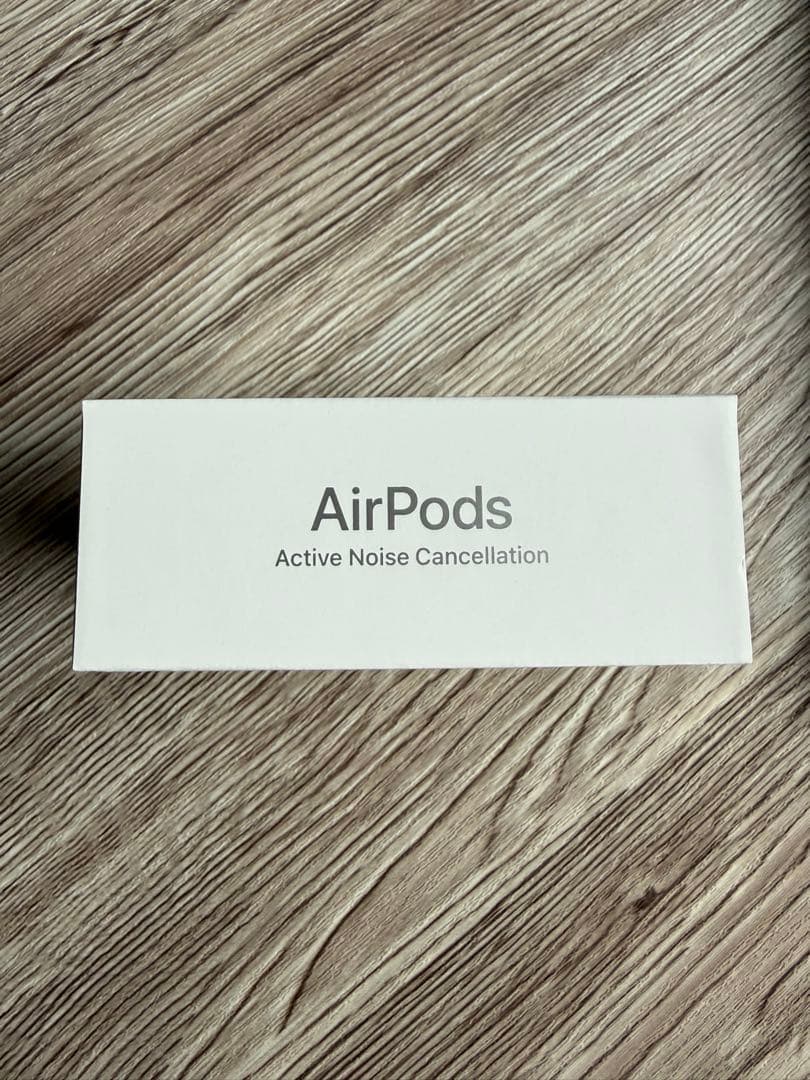 AirPods4本体 充電ケース付き　アクティブノイズキャンセル機能搭載