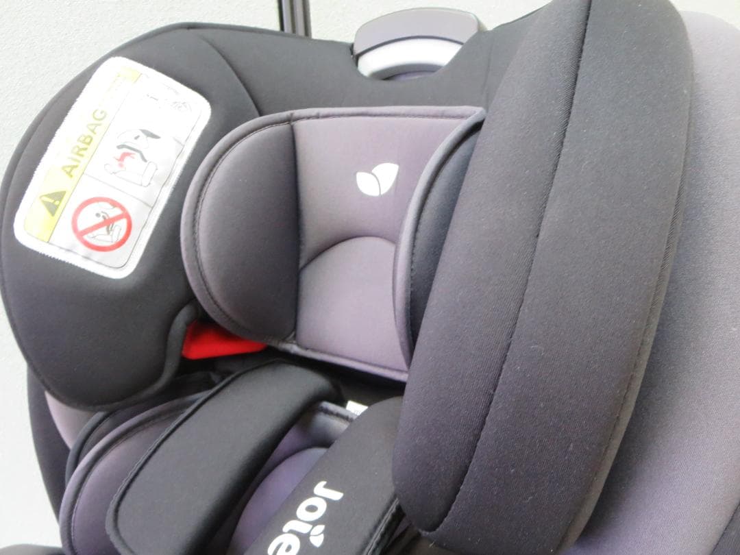 ジョイーJoie　エブリステージ　チャイルドシート　シートベルト固定