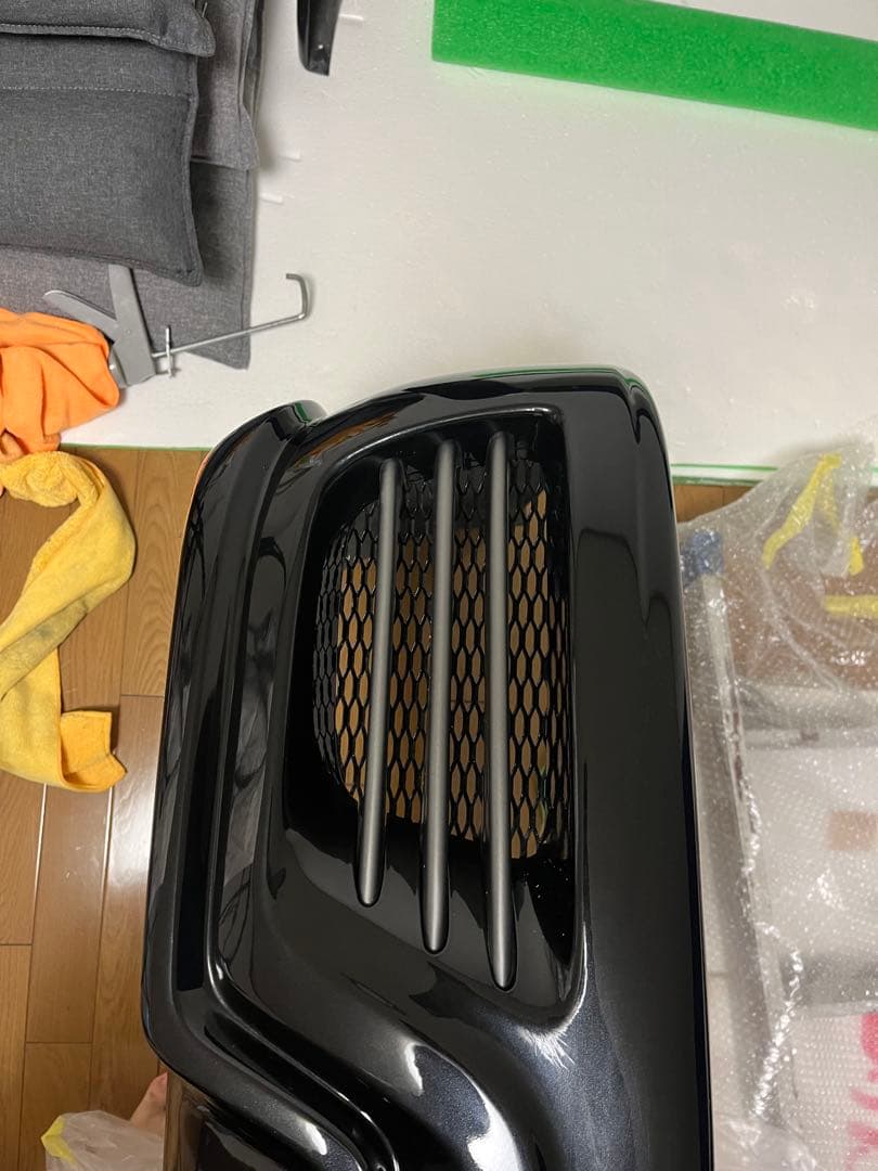 カ*メ様 ハイエースリアバンパー LEDライト付き