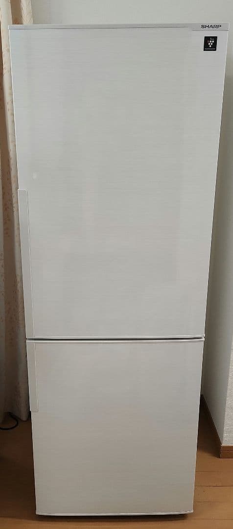 SHARPシャープ⭐ 冷蔵庫 ホワイト　2018年製SJ-PD-27D-W