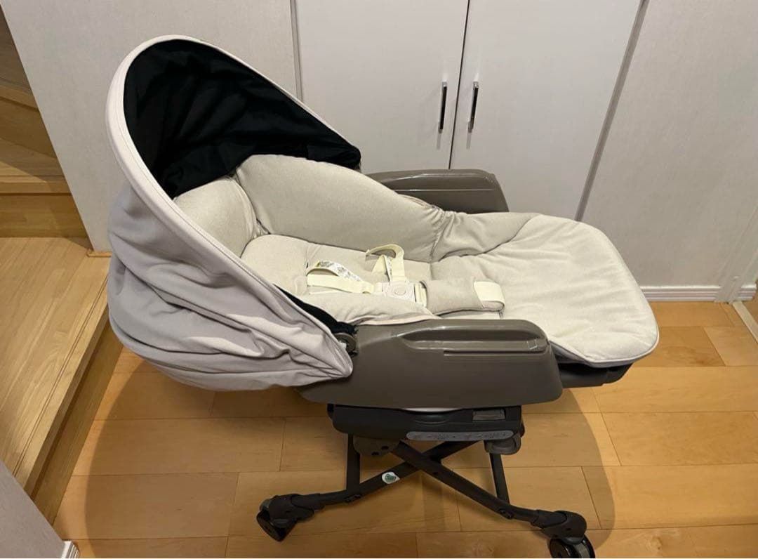 【値下げ中】Combi コンビ ホワイトレーベル ネムリラ コードレス ベージュ