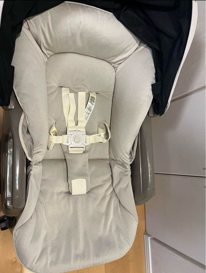 【値下げ中】Combi コンビ ホワイトレーベル ネムリラ コードレス ベージュ