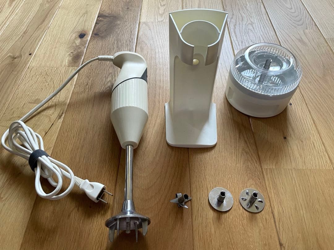 みい⭐︎Bamix M300 ハンドブレンダー 本体と付属品