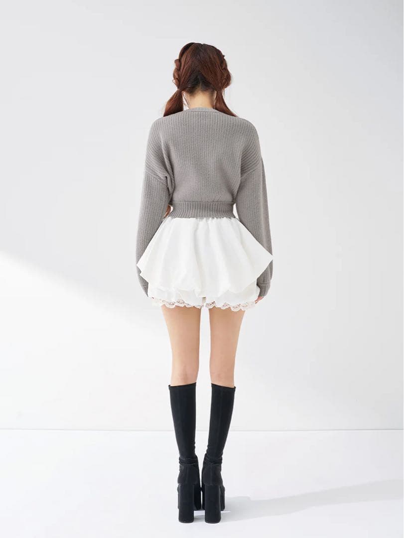 ホワイトフレアスカート レース付き