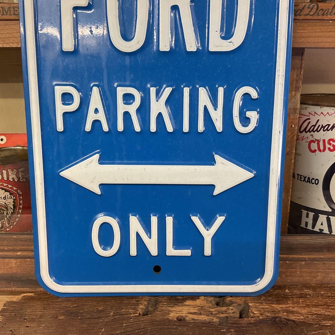 FORD パーキング看板