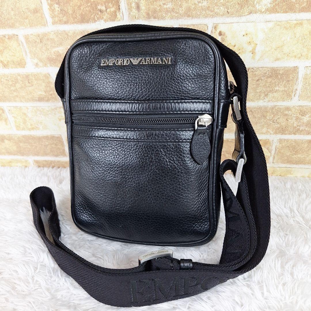 エンポリオアルマーニ　ショルダーバッグ　レザーシボ加工　シルバーロゴプレート　黒