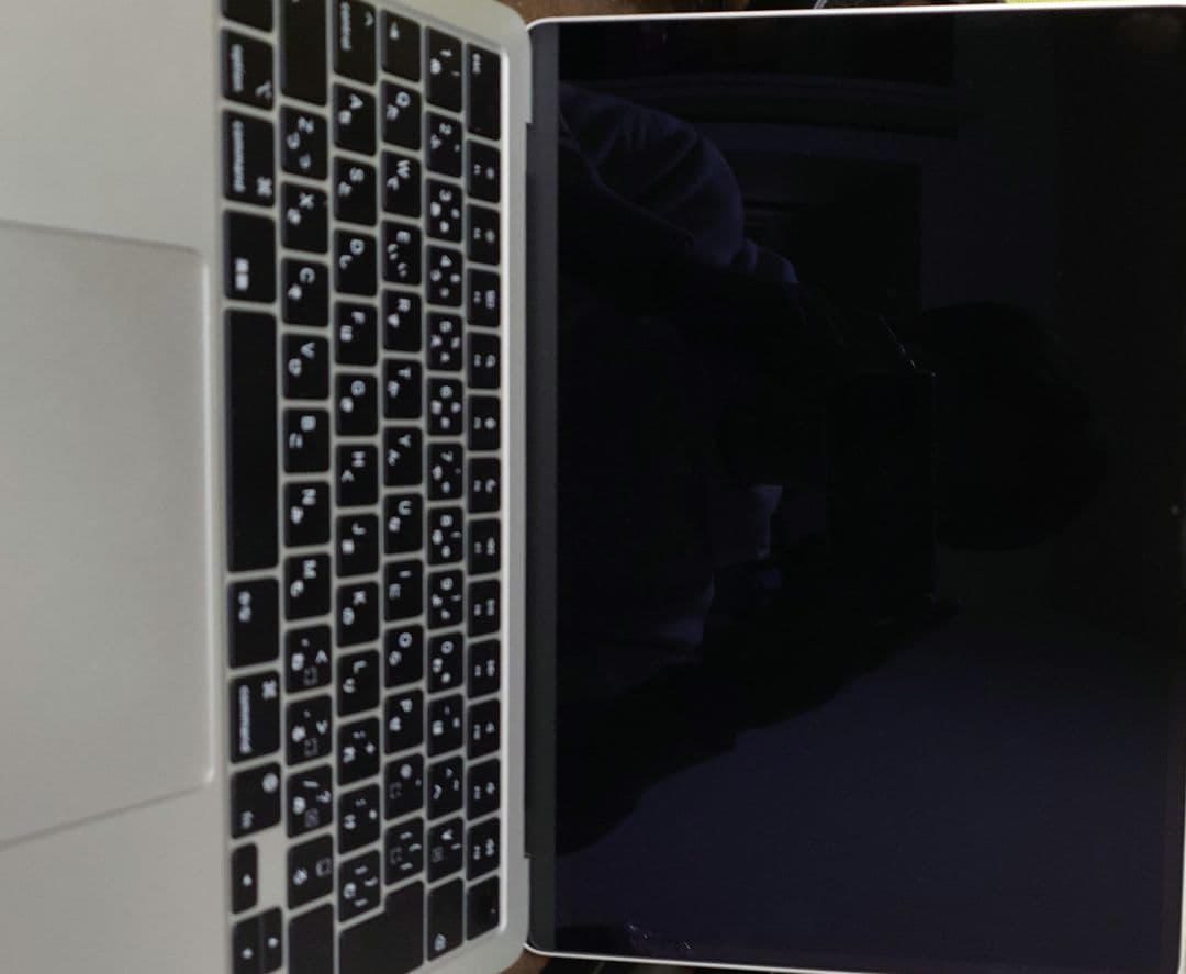 マックブックAir 　シルバー