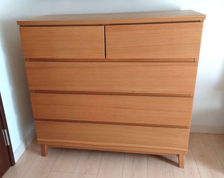無印良品　脚付き木製チェスト4段　幅約95×奥行き約45×高さ約90cm