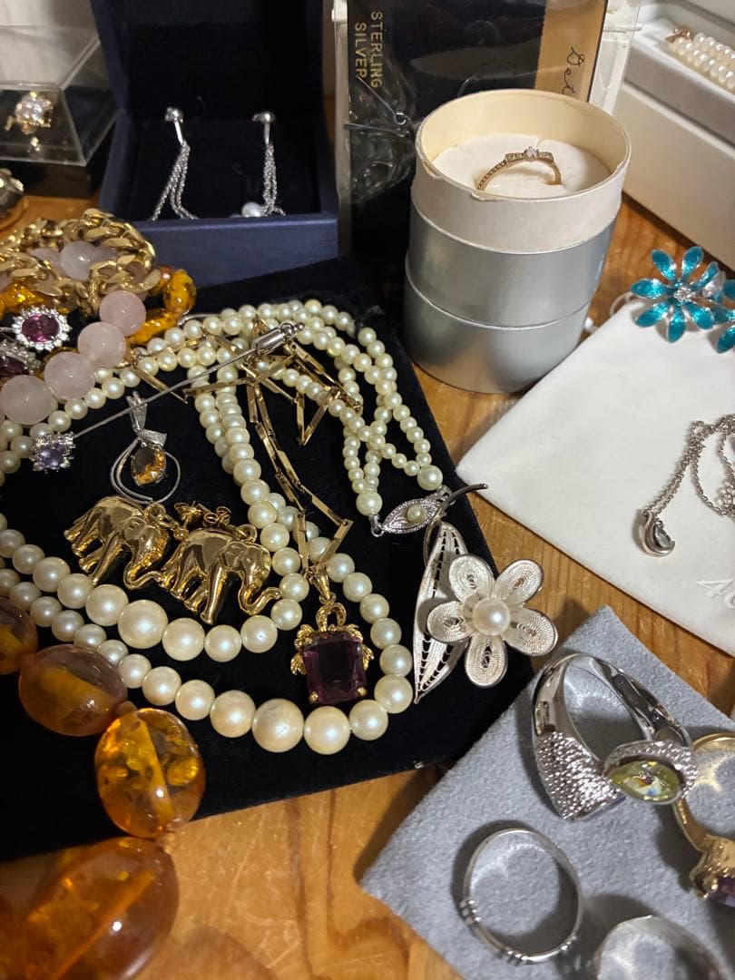 私とおばぁちゃんのアクセサリーまとめ売り