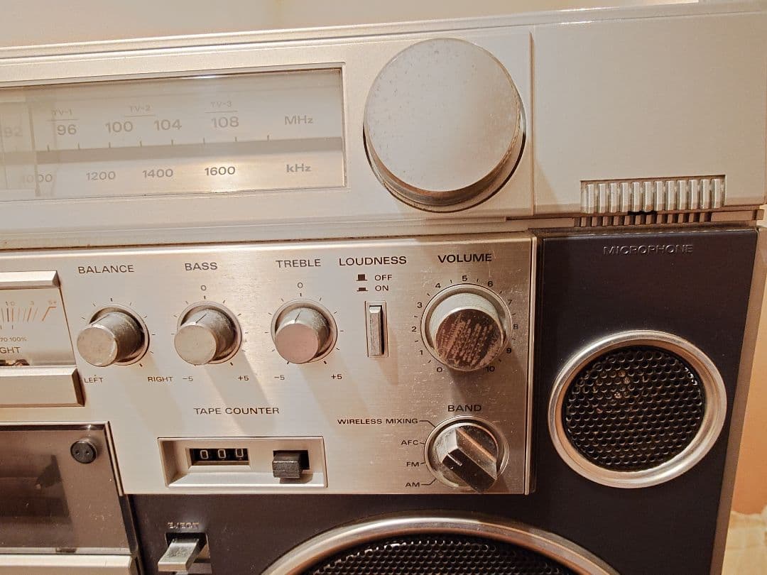 【日立】　HITACHI TRK-8600RM PERDISCO ジャンク