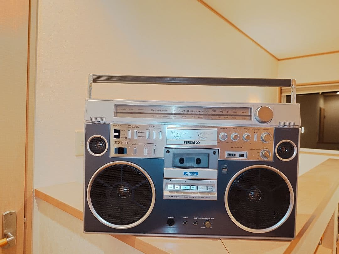 【日立】　HITACHI TRK-8600RM PERDISCO ジャンク