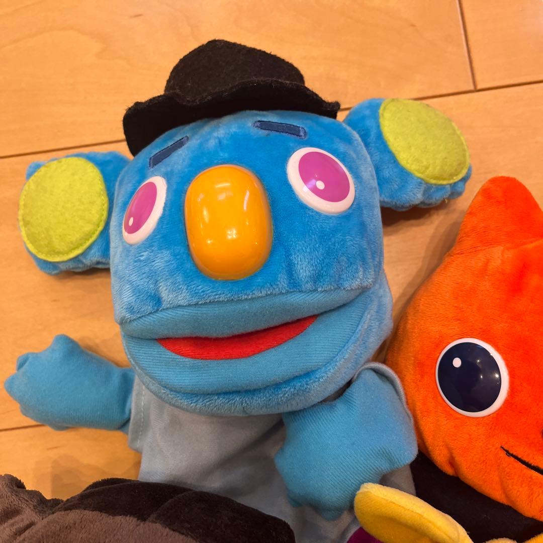 ワールドワイドキッズ　DVD・絵本・パペットセット