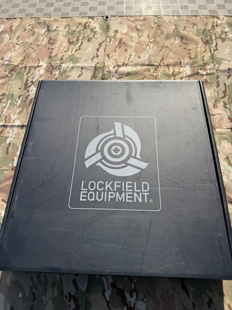 LOCKFIELD EQUIPMENT チェア