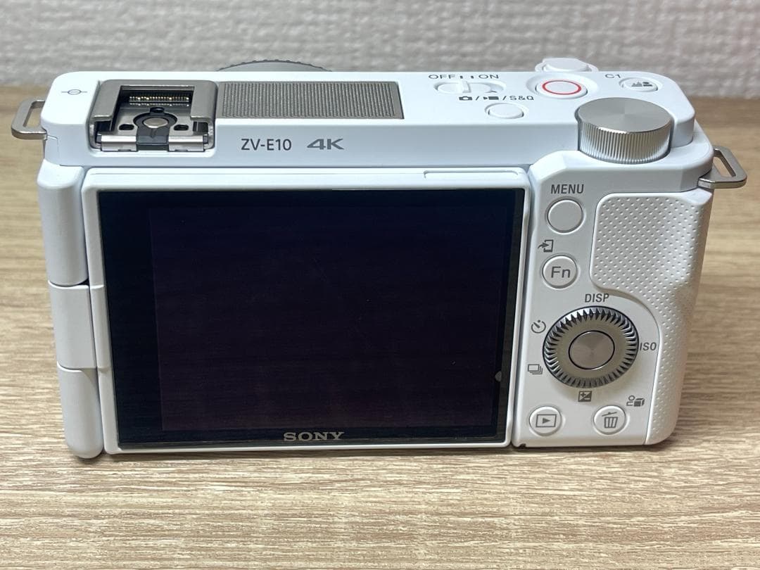 SONY ZV-E10 ホワイト【グリップ+SDカード(256GB)付き】