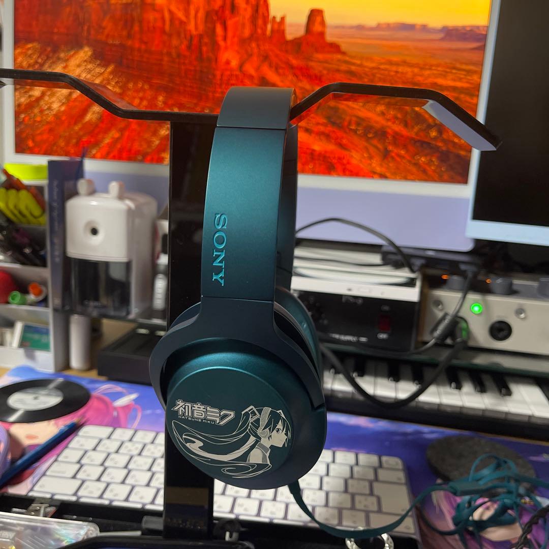 SONY ヘッドホン h.ear on(MDR-100A)初音ミクモデル
