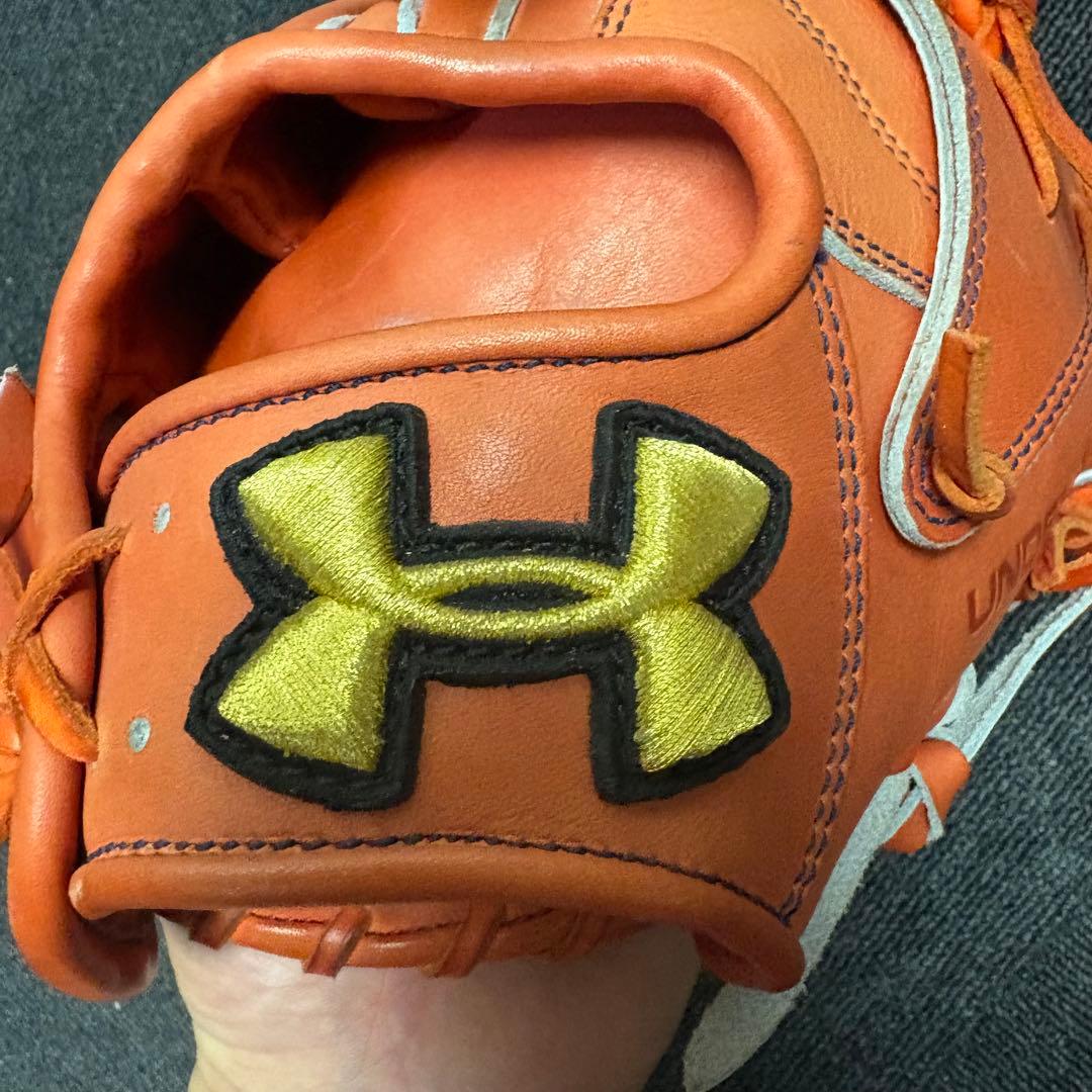 む*x様 Under Armour 軟式グローブ オレンジ