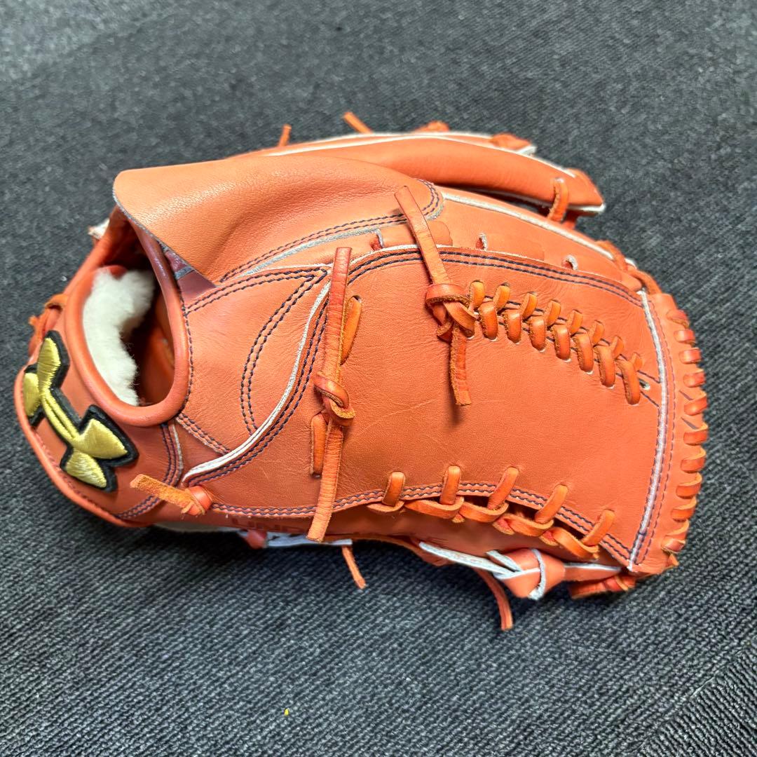 む*x様 Under Armour 軟式グローブ オレンジ