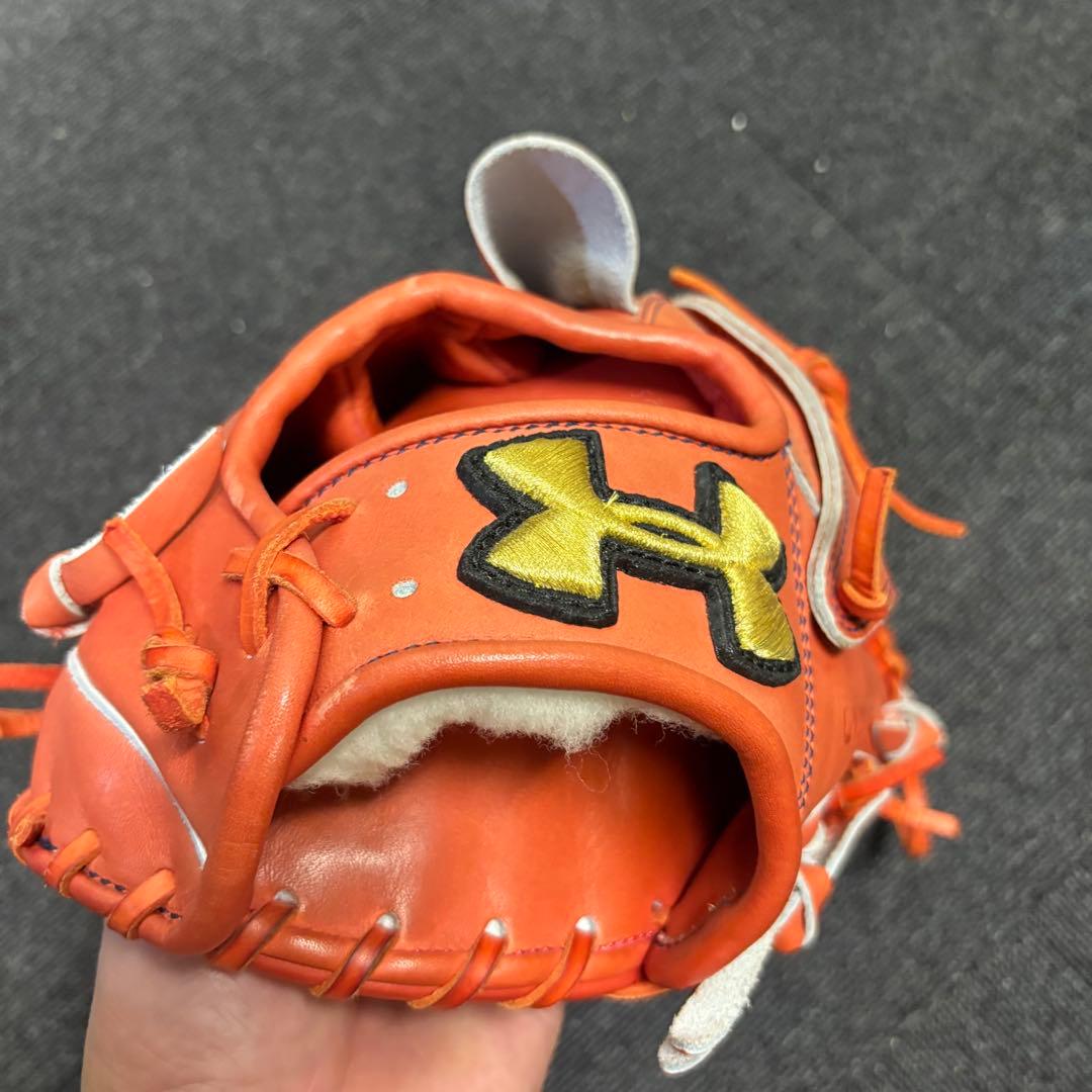 む*x様 Under Armour 軟式グローブ オレンジ