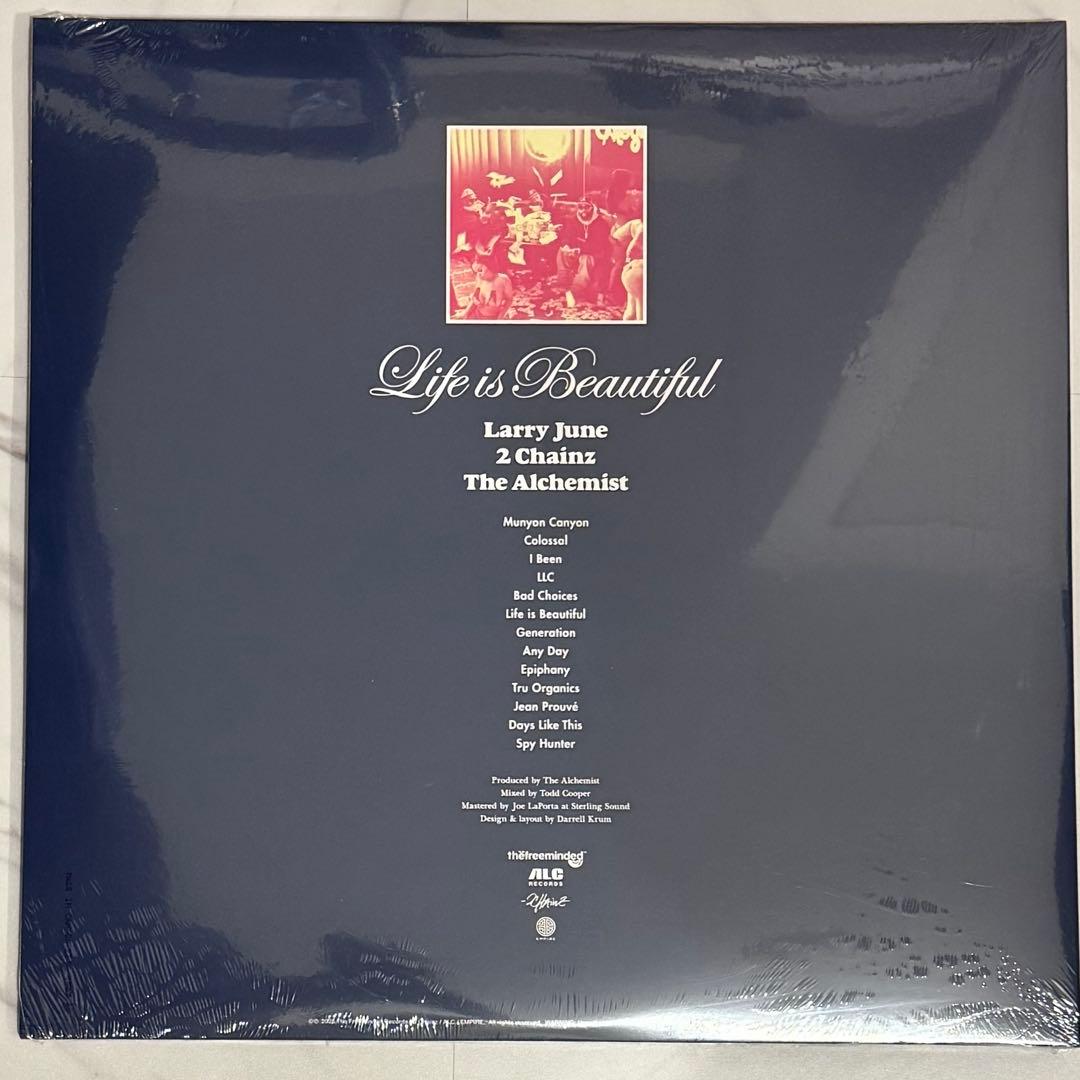 【シールド】Life Is Beautiful （Deluxe）