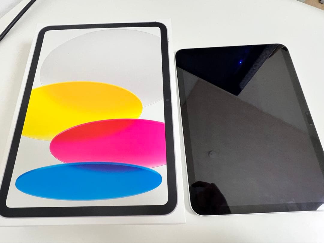 【未使用品】Apple iPad (第10世代) Wi-Fi 64GB シルバー