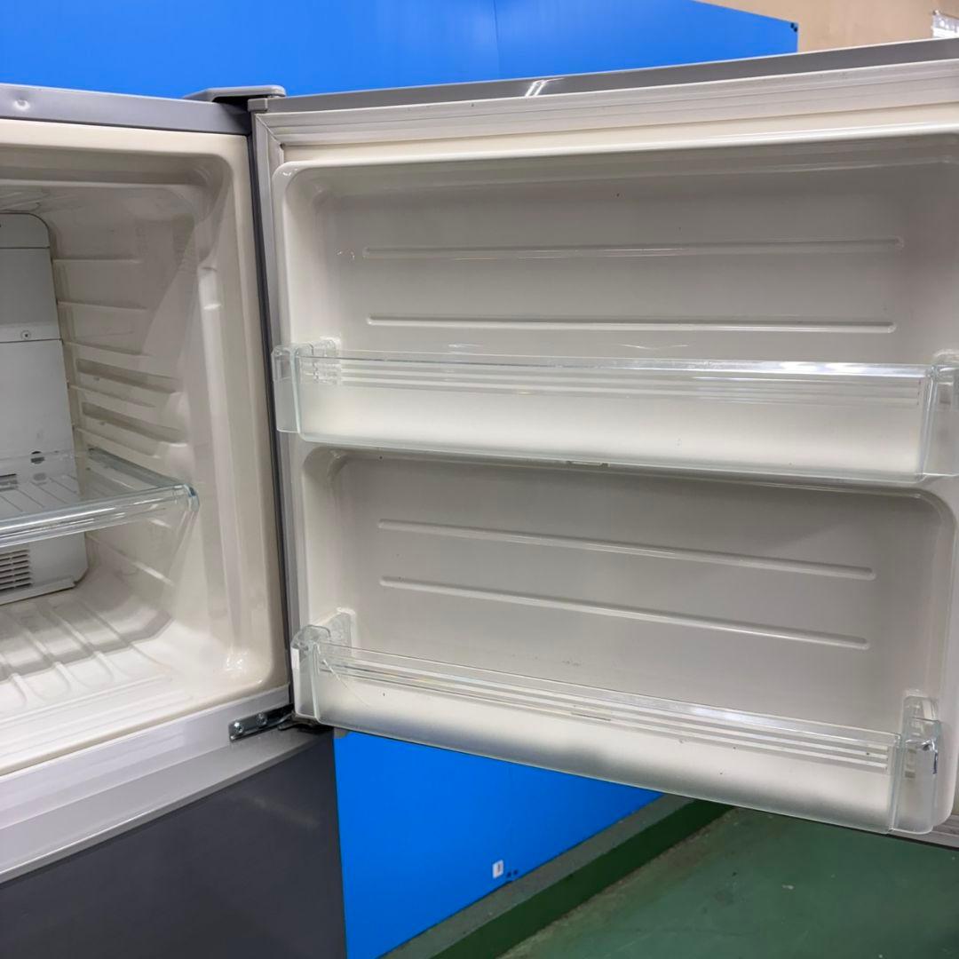 570 一人暮らし〜二人暮らし向　冷蔵庫　大型　200L〜300L　格安　保証込