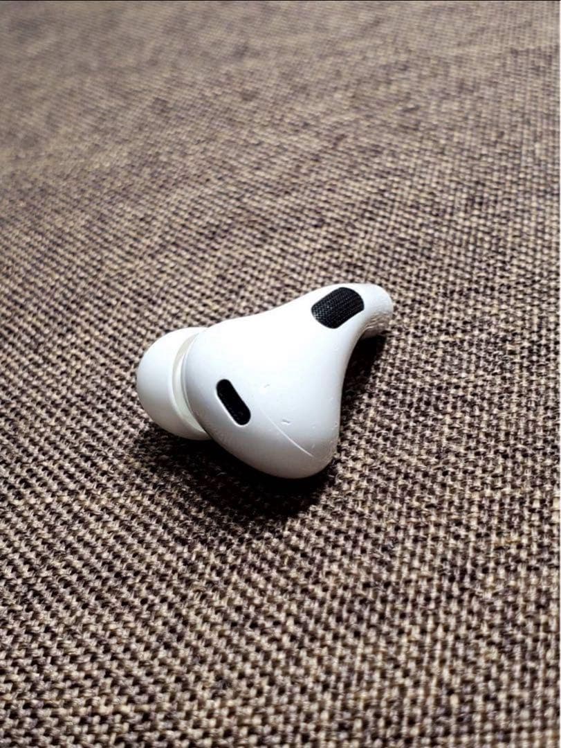 右耳 Apple AirPods Pro 第2世代 正規品 片耳409