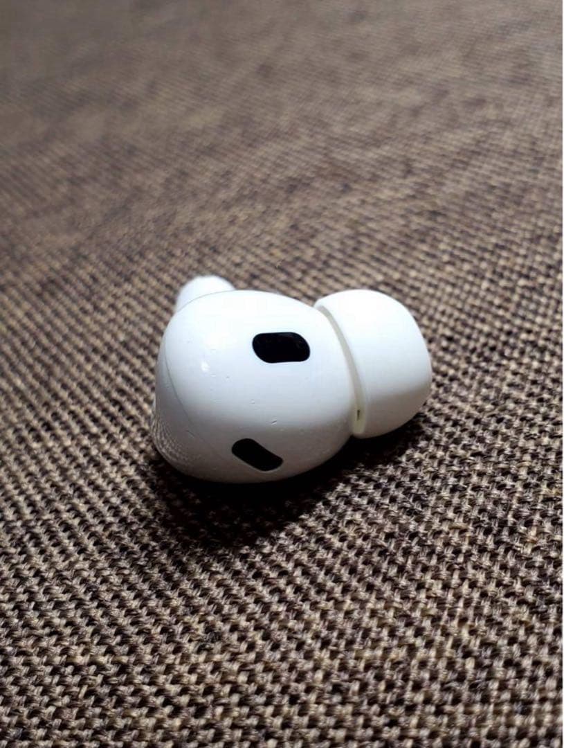 右耳 Apple AirPods Pro 第2世代 正規品 片耳409