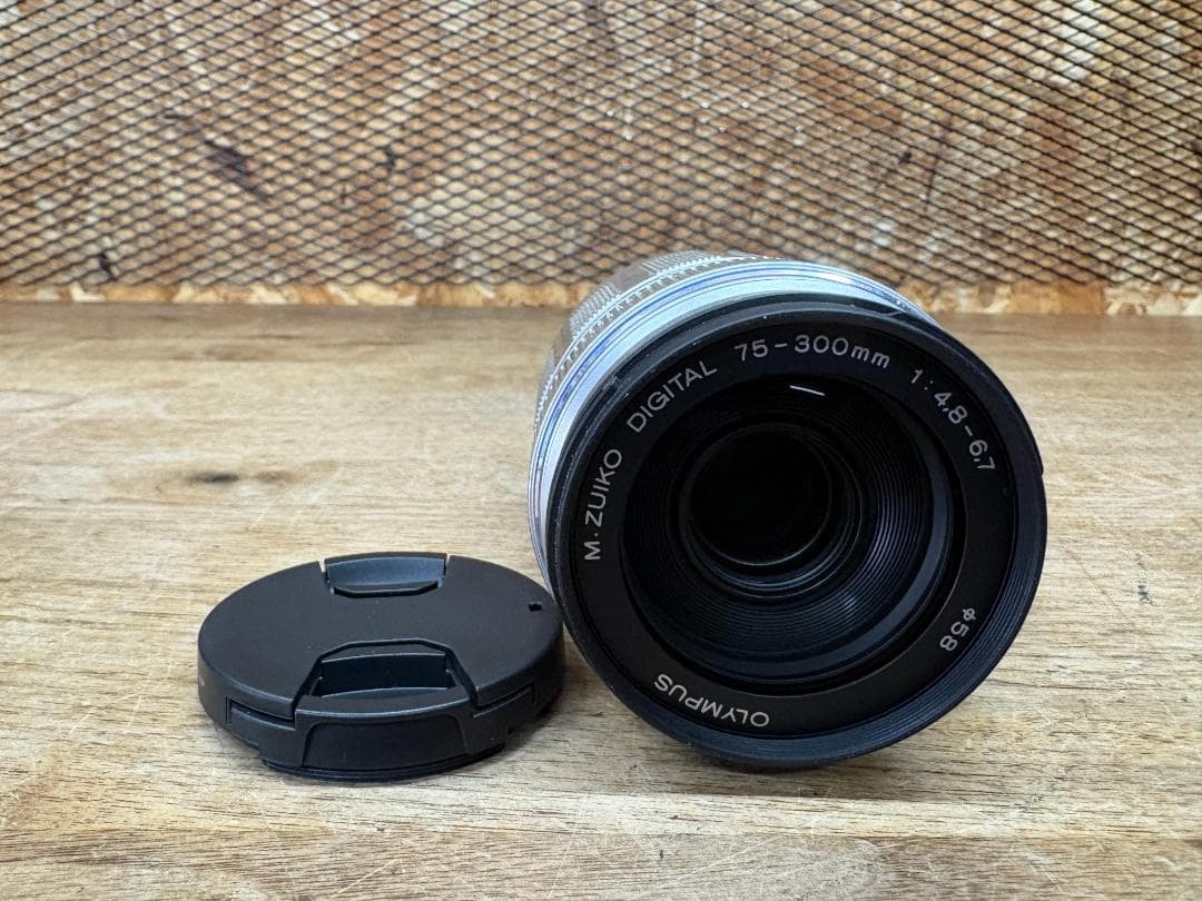 オリンパス★M.zuiko★75-300mm★F4.8-6.7