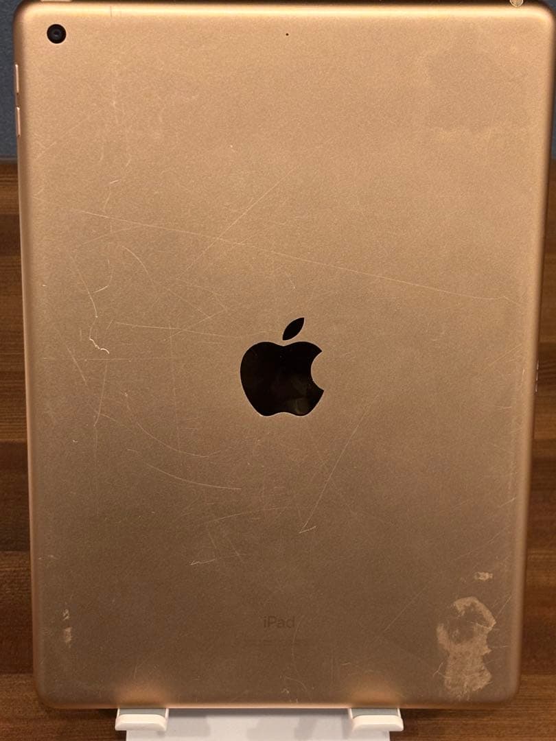 雪さん専用 Apple iPad 第8世代 ゴールド 本体