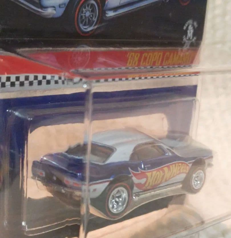 ミニカー Hot Wheels '68 COPO CAMARO
