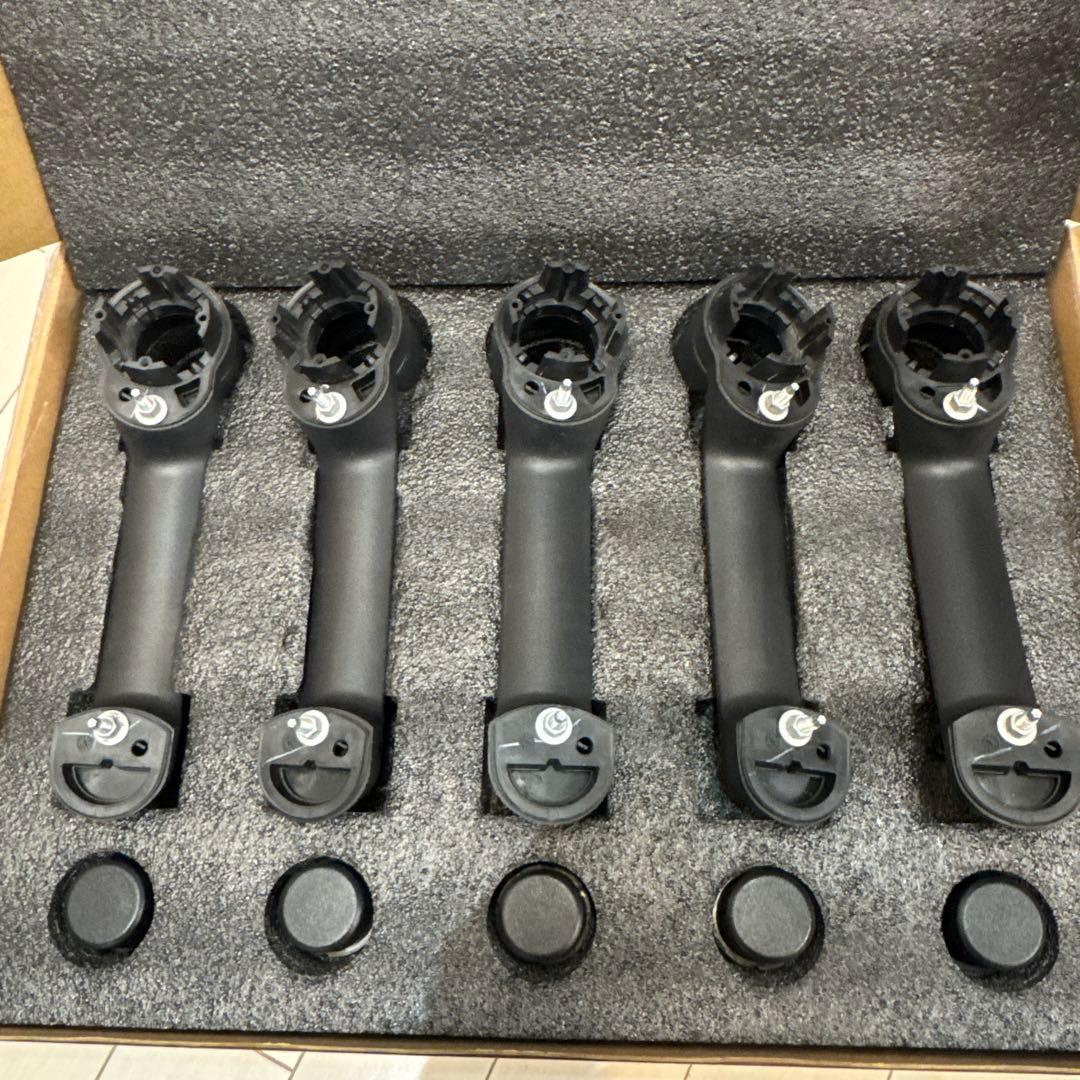 美品☆jkラングラー ドアハンドル純正　一台分セット☆