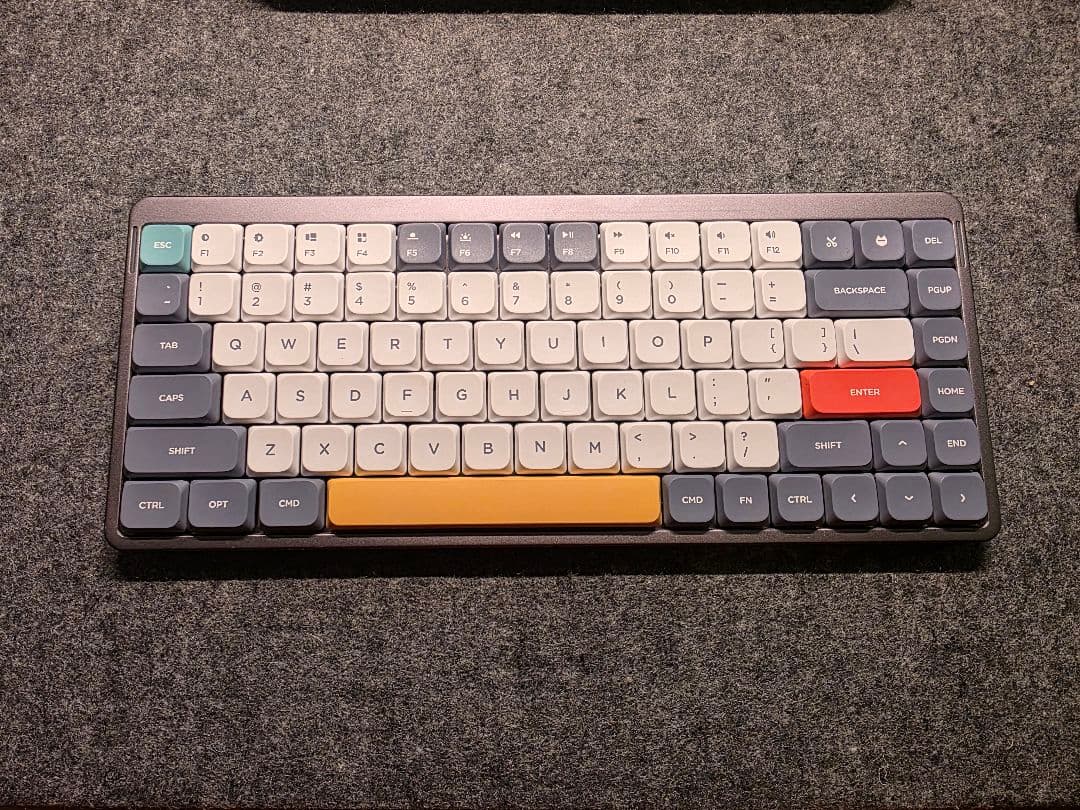 NuPhy AIR75 RGBバックライトキーボード