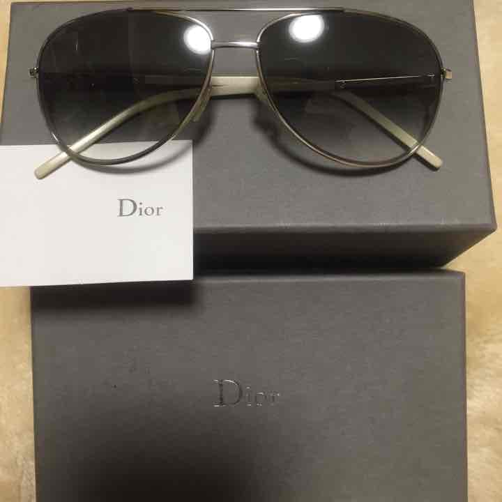 DIOR hommeサングラス