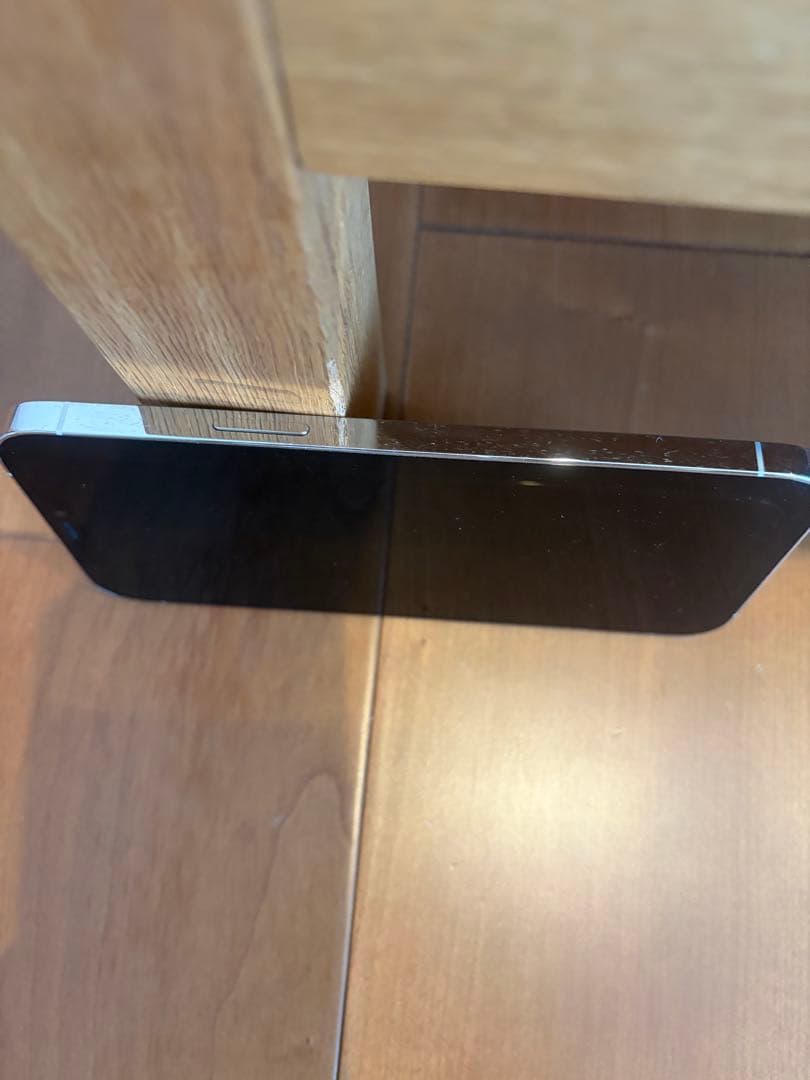 美品 SIMフリー Apple iPhone12Pro