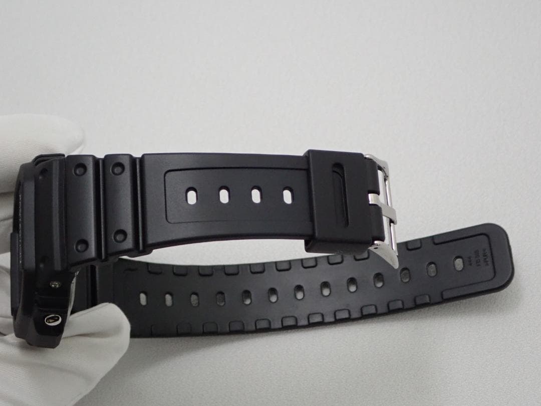 美品 CASIO G-SHOCK G-5600UE-1JF ソーラー 国内正規品